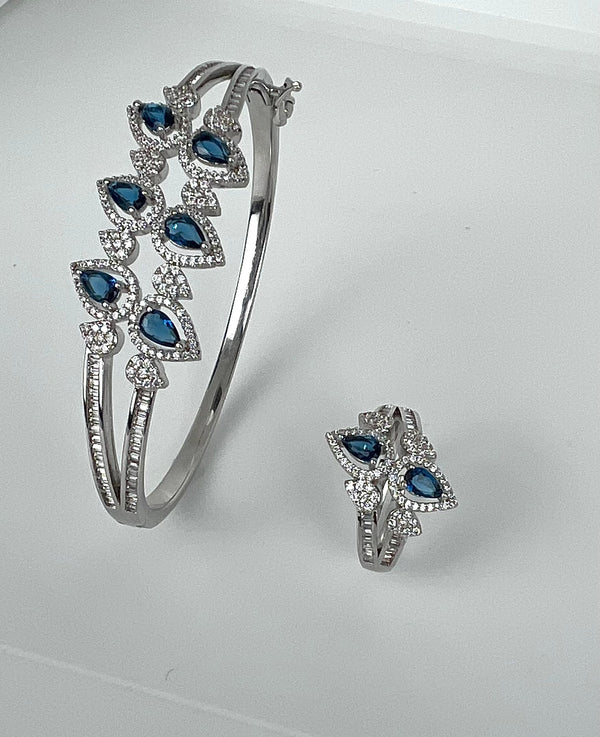 Luxury Bee Charm Zircon Crystal Bracelet Ring for Women-Party Wedding Edition