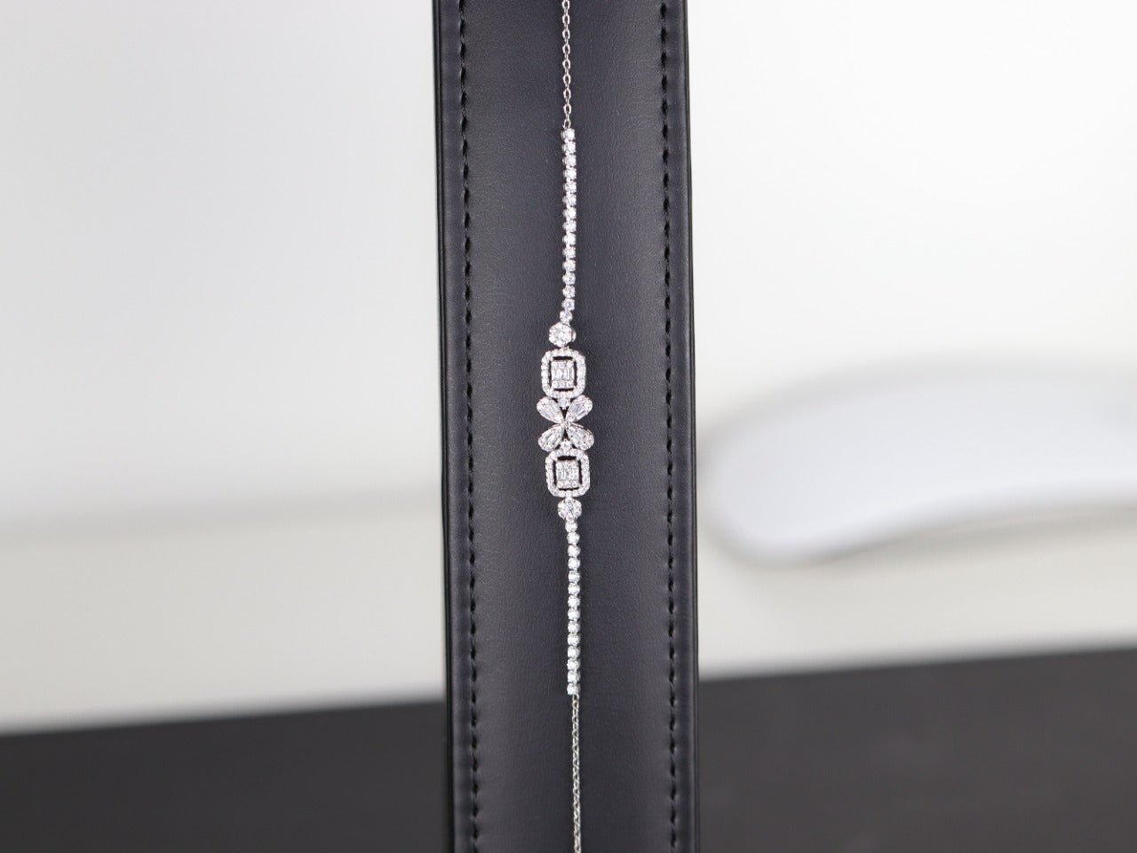 Luxury Bee Glamor Necklace Set for Women- Daily-Office-Party Wear Jewelry Set - Luxury Bee